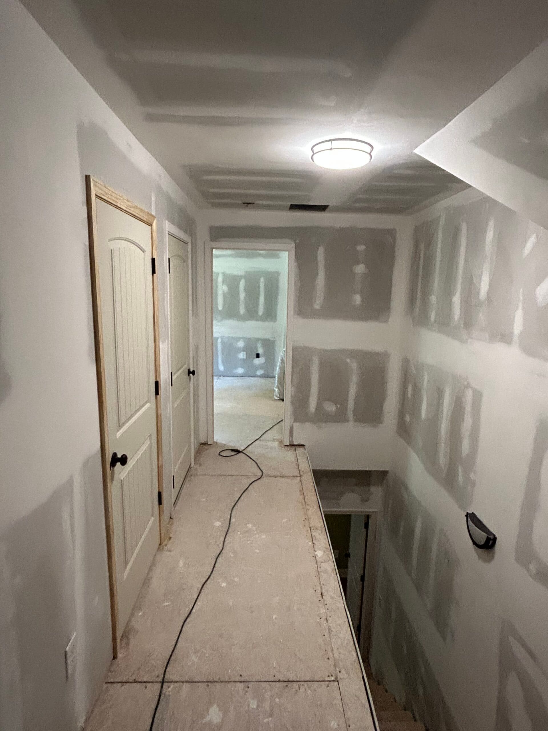 Drywall, insulation and doors - Image 14