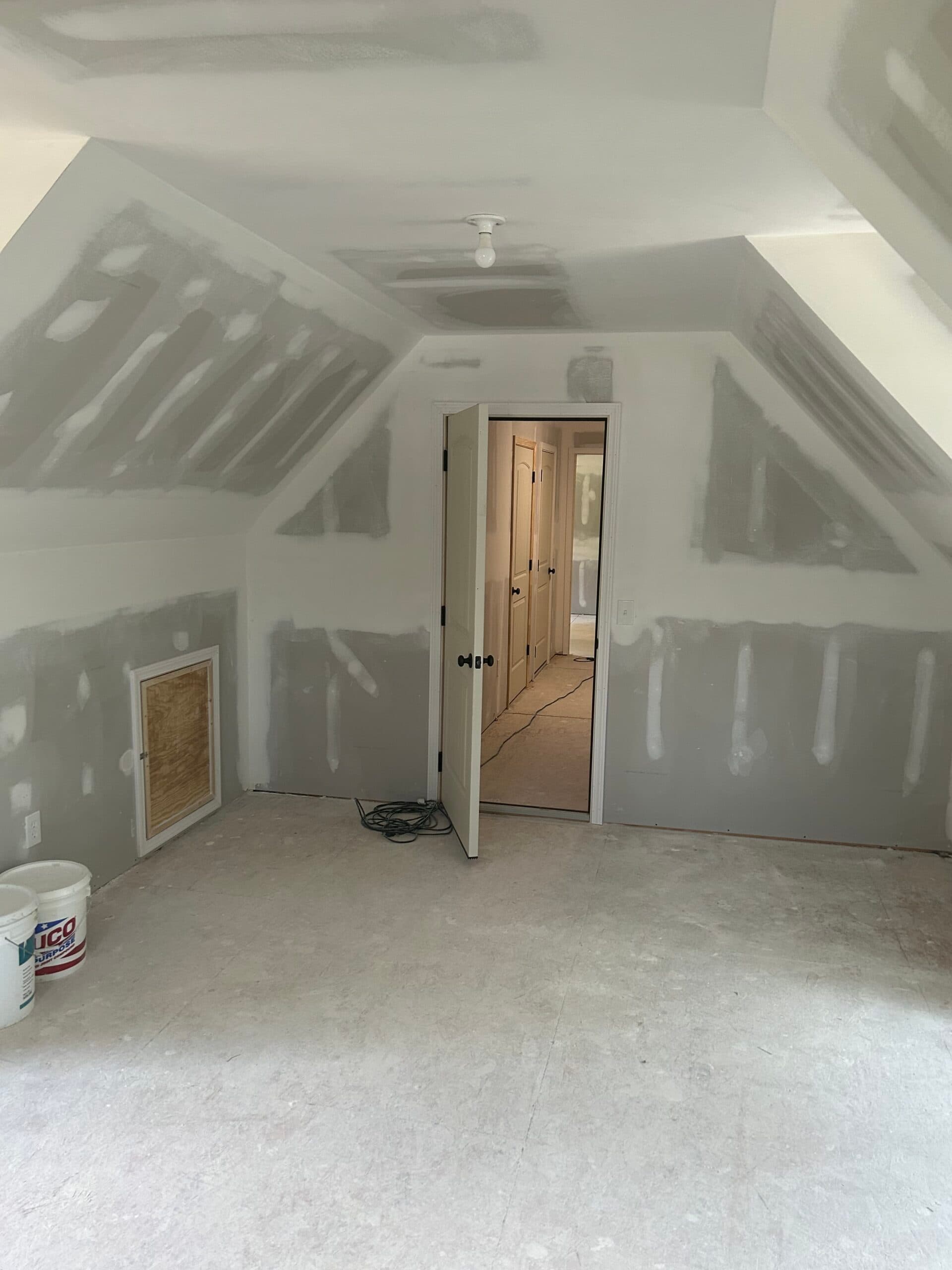 Drywall, insulation and doors - Image 8