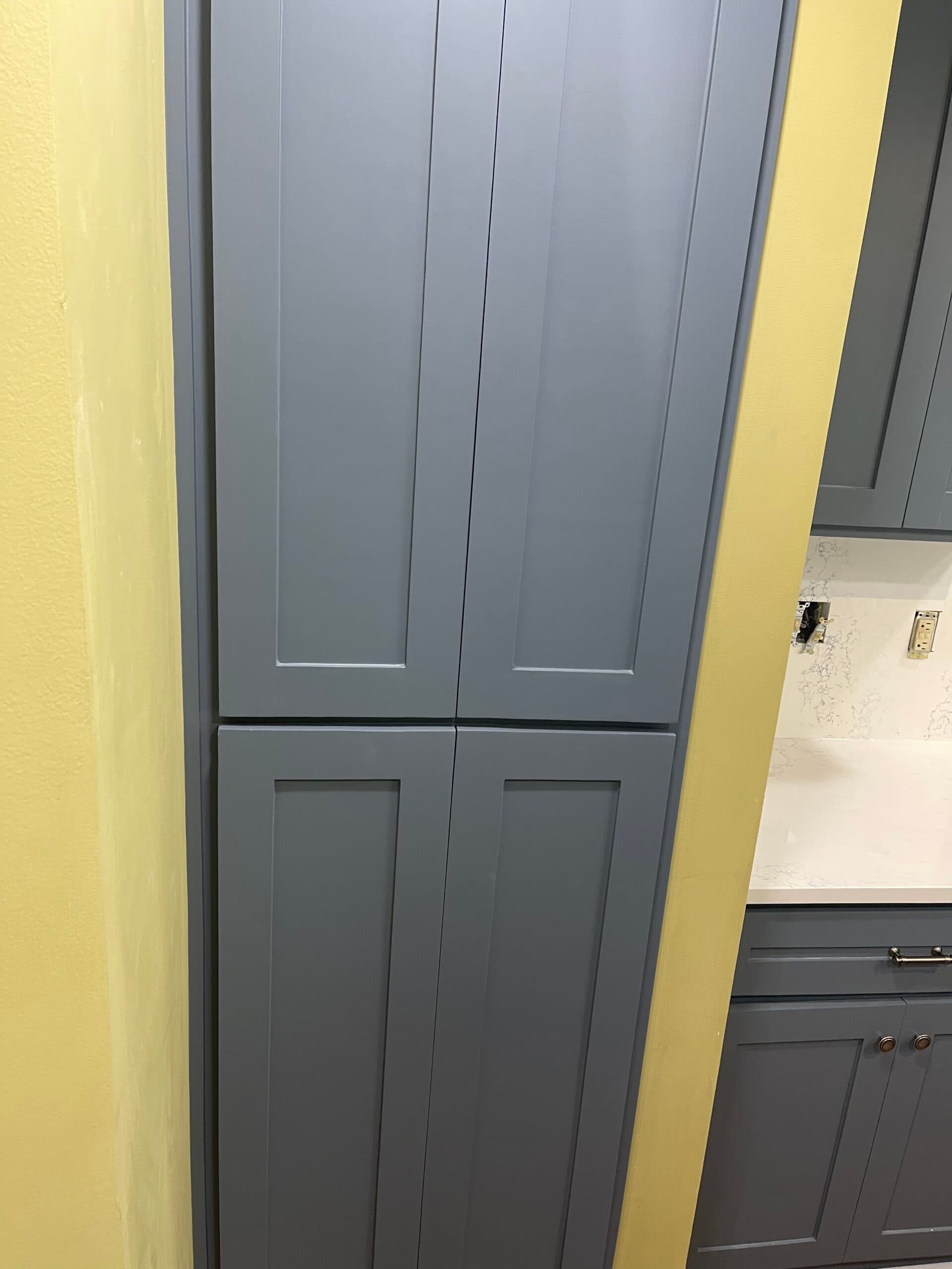 Custom kitchen cabinets - Image 8