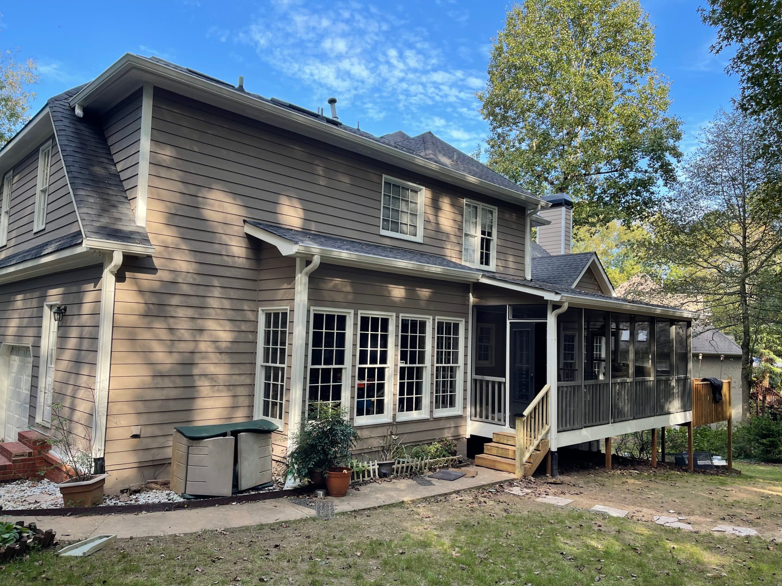 Minor repairs and painted house - Image 7