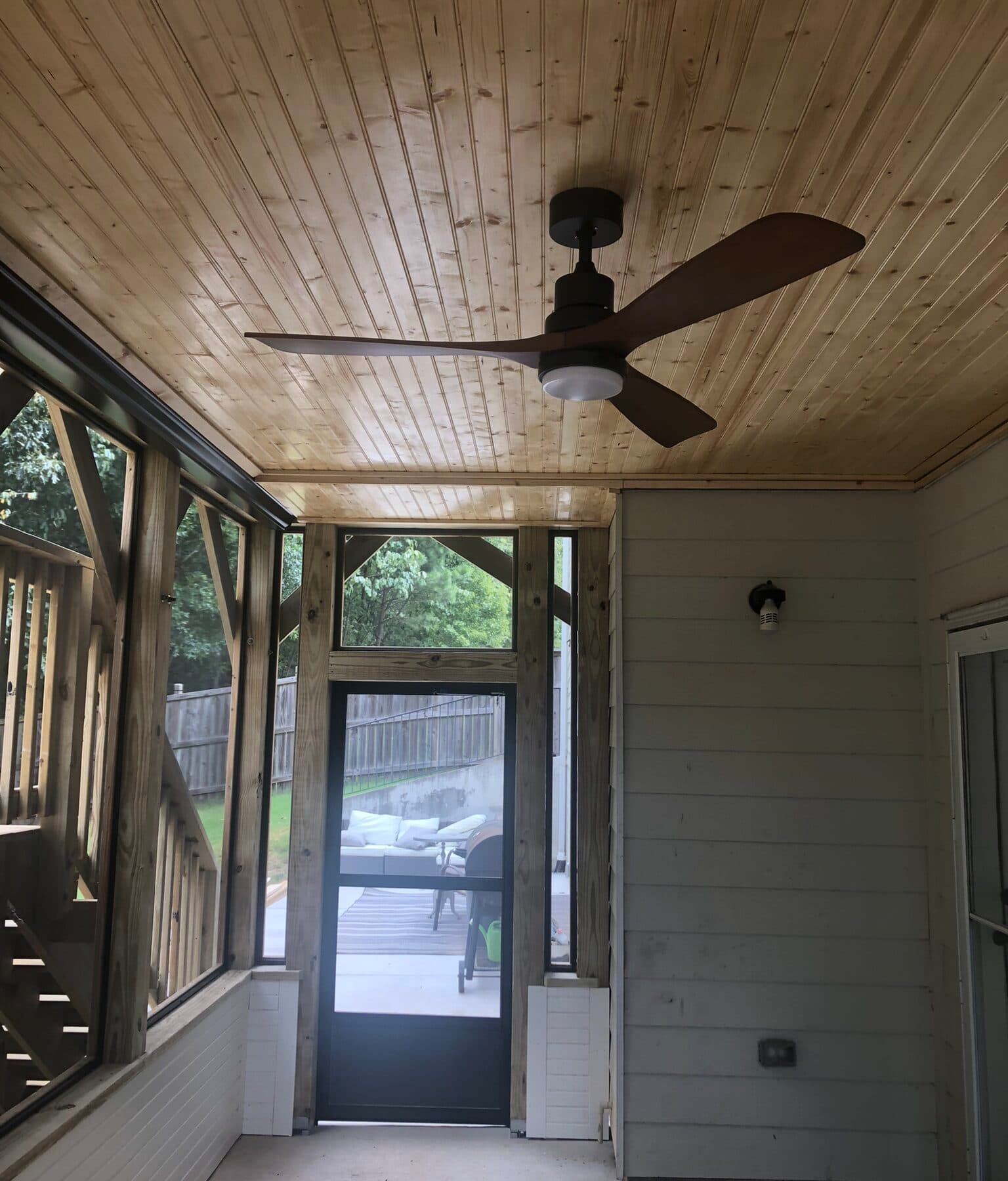 Deck, screen patio - Image 4