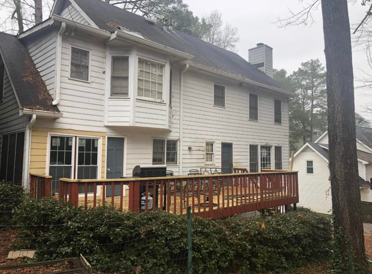 Siding/painting - Image 2