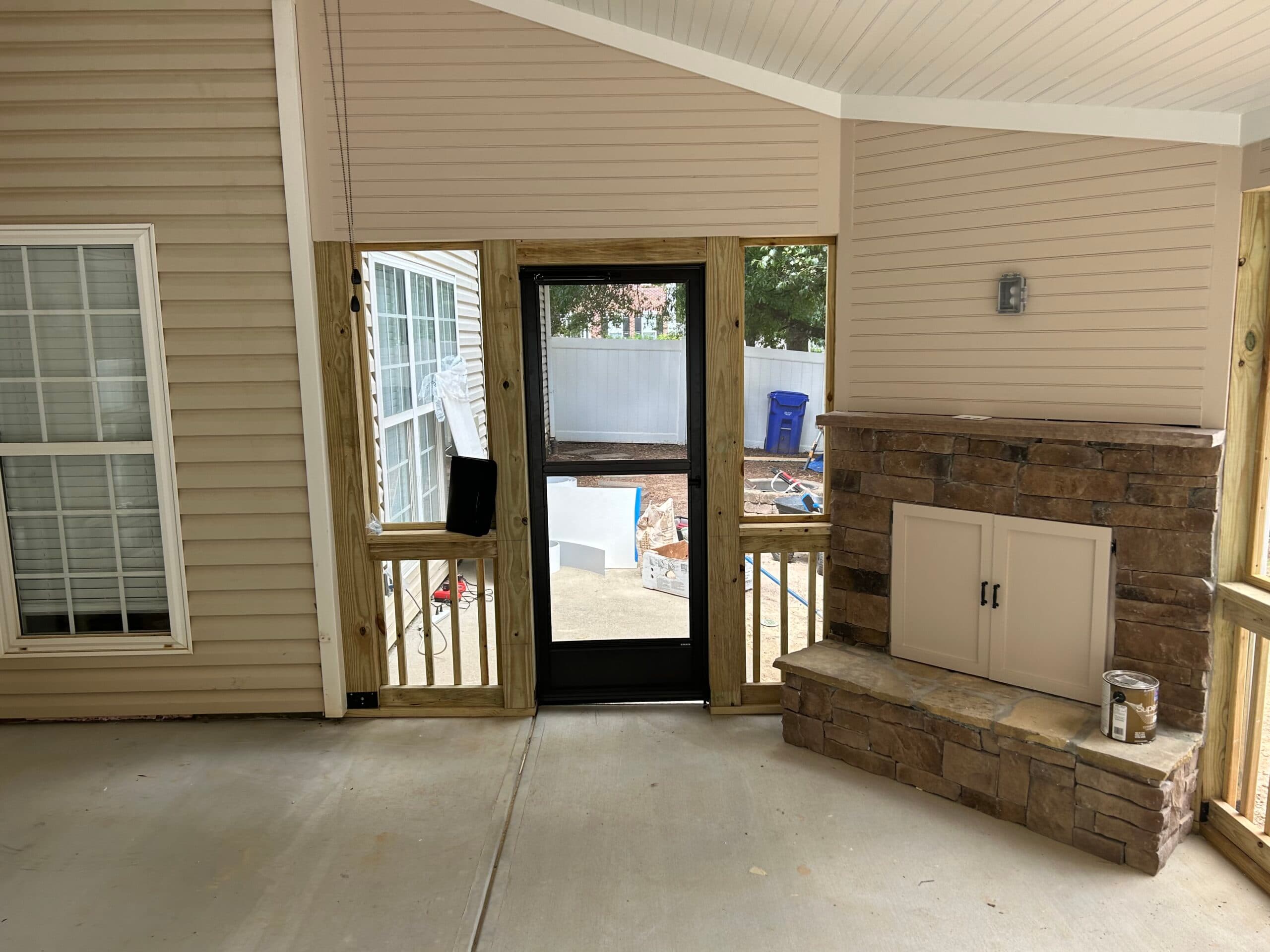 16'6x17 screen porch - Image 7