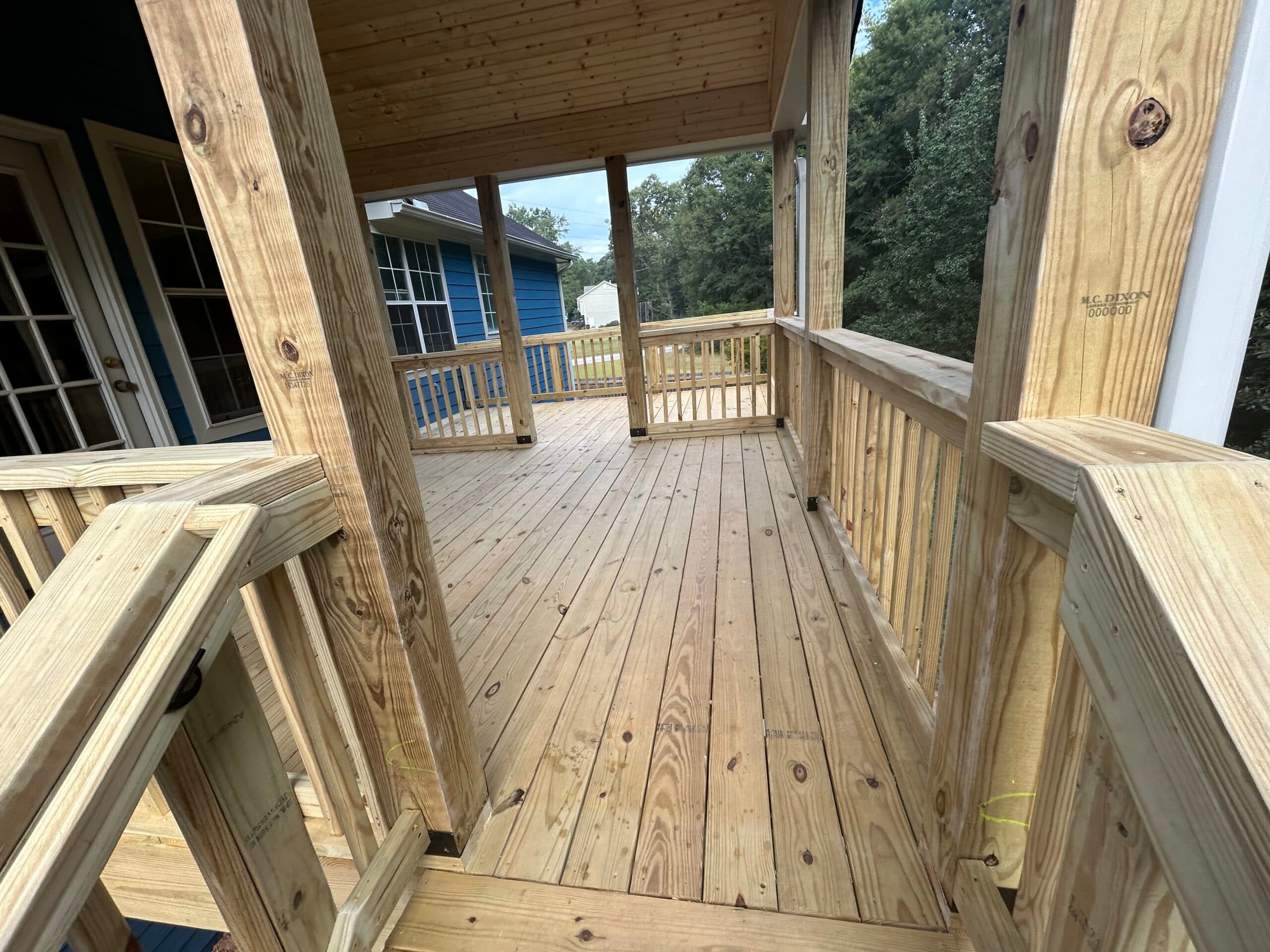 New deck with gable roof - Image 7