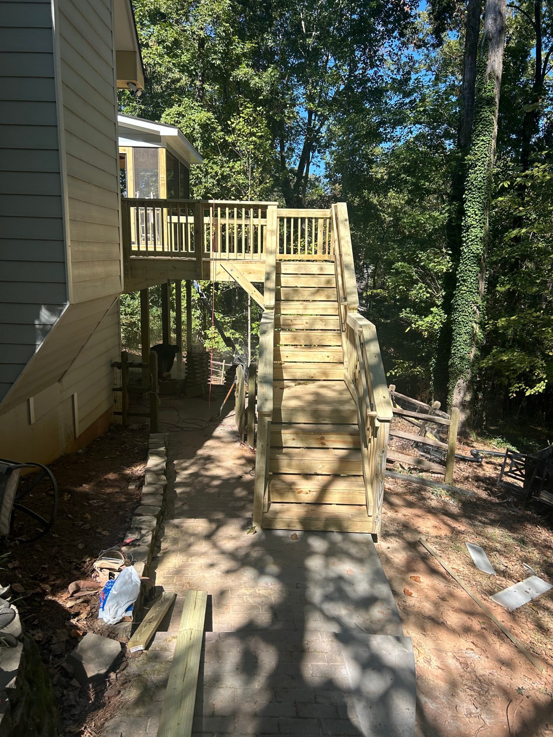 Deck, screen porch and gutters - Image 4