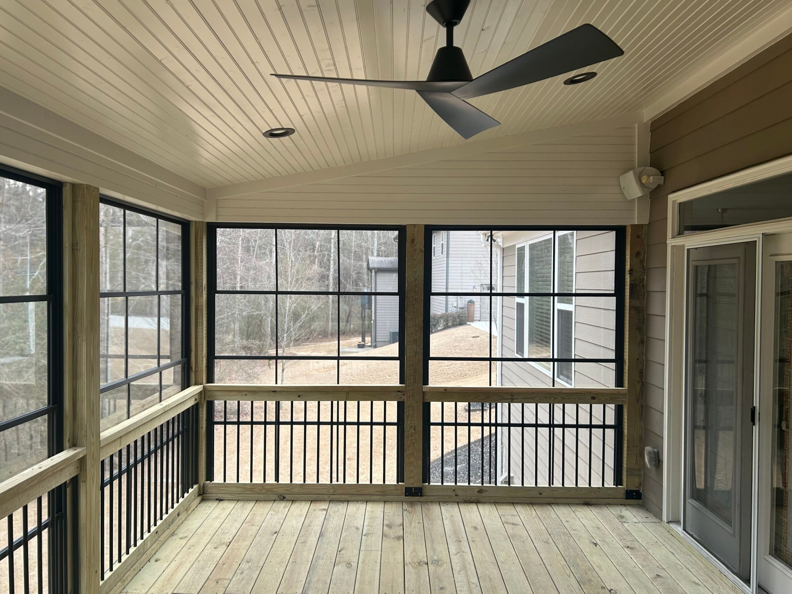 25x12 deck, 19x12 covered area with EZE Breeze windows - Image 5