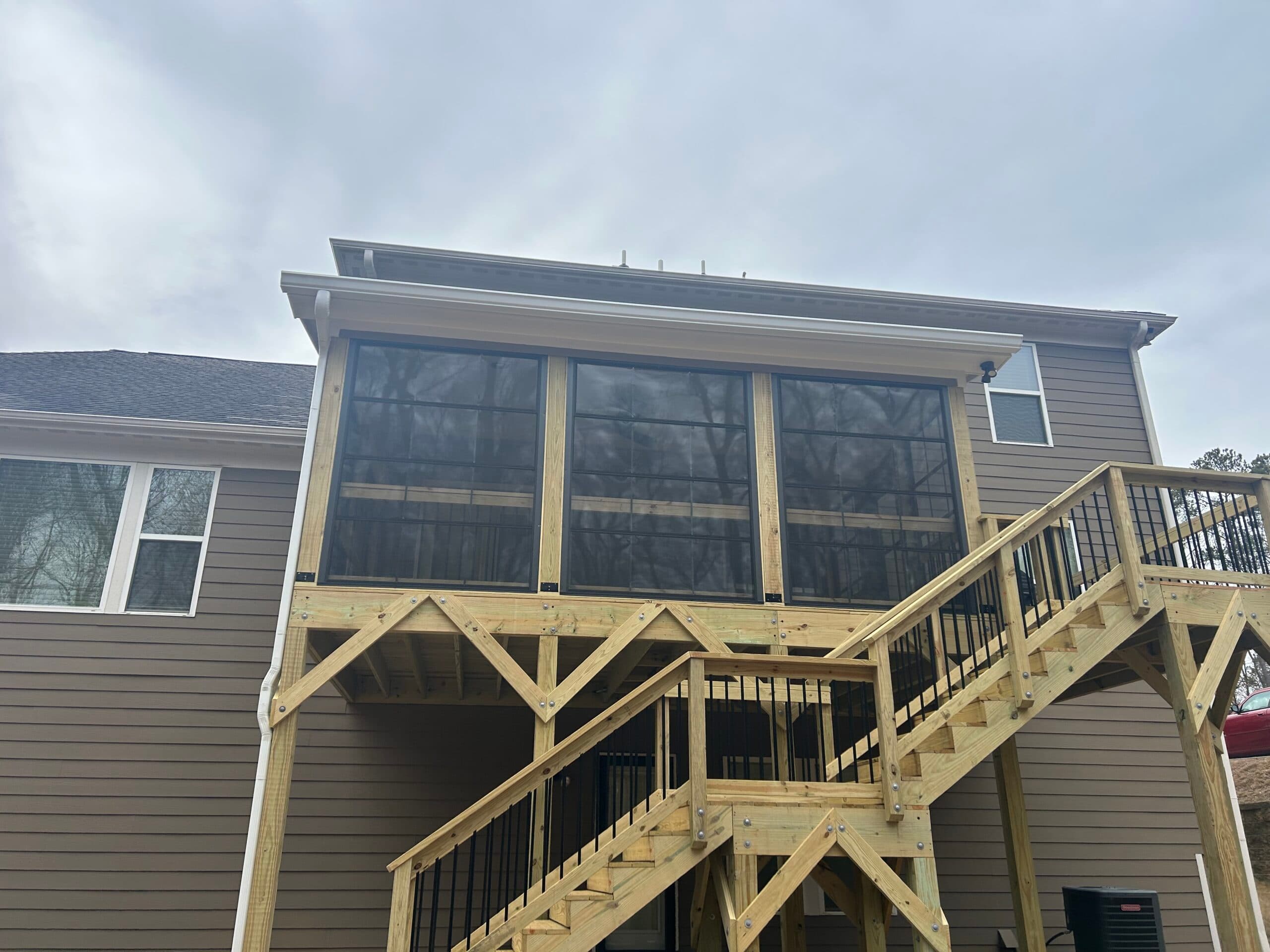 25x12 deck, 19x12 covered area with EZE Breeze windows - Image 2