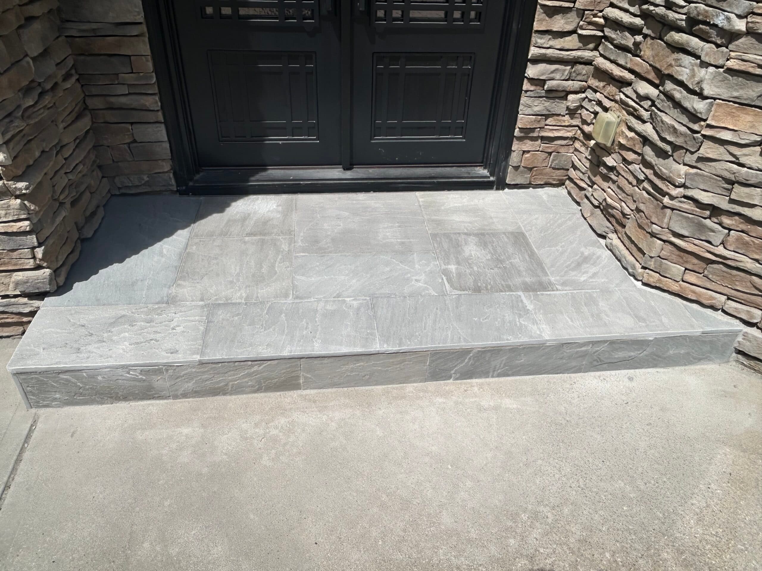 Front porch - Image 5