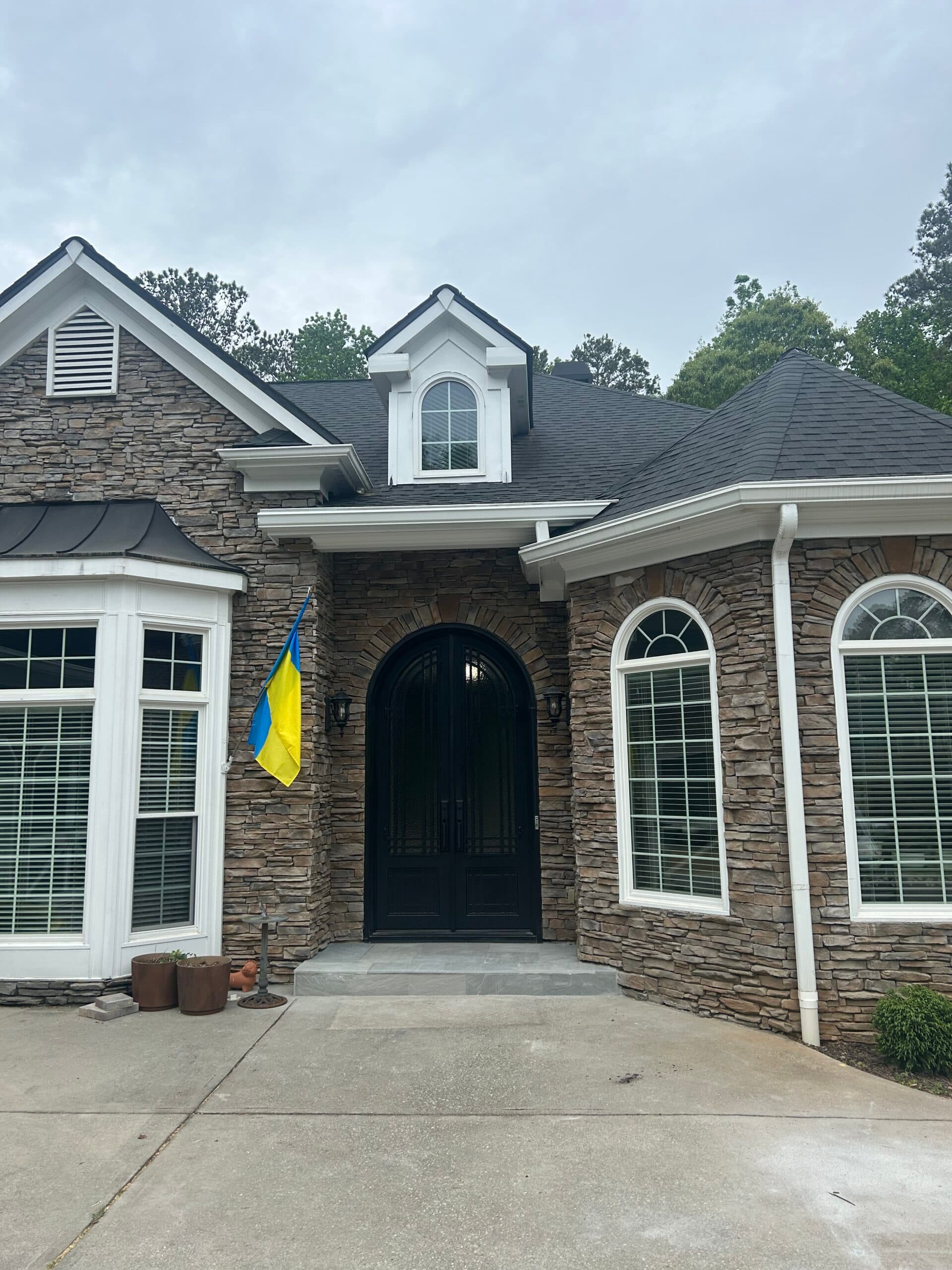 Front porch - Image 4