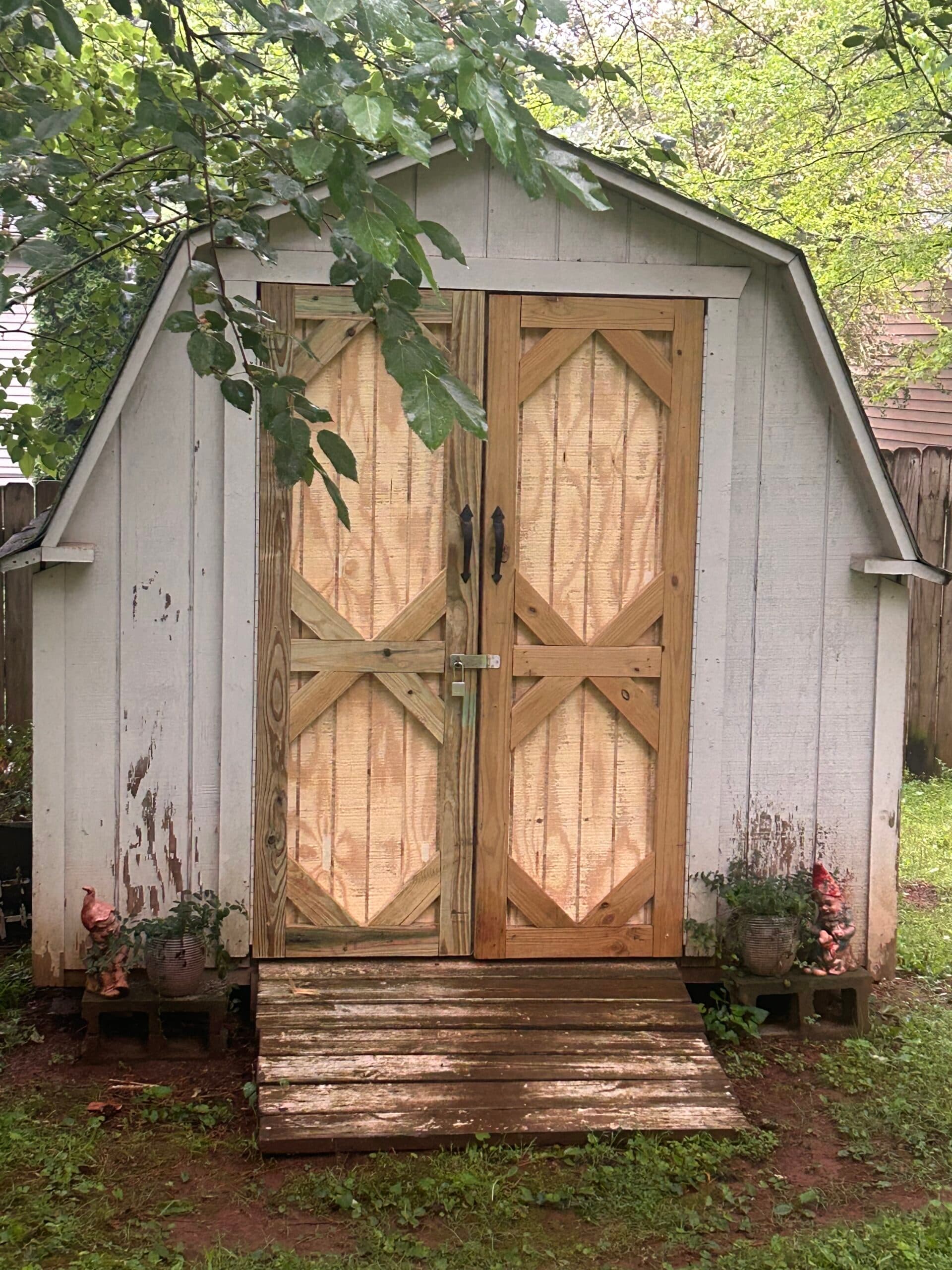 39x12 back deck and 16x6 front porch - Image 6