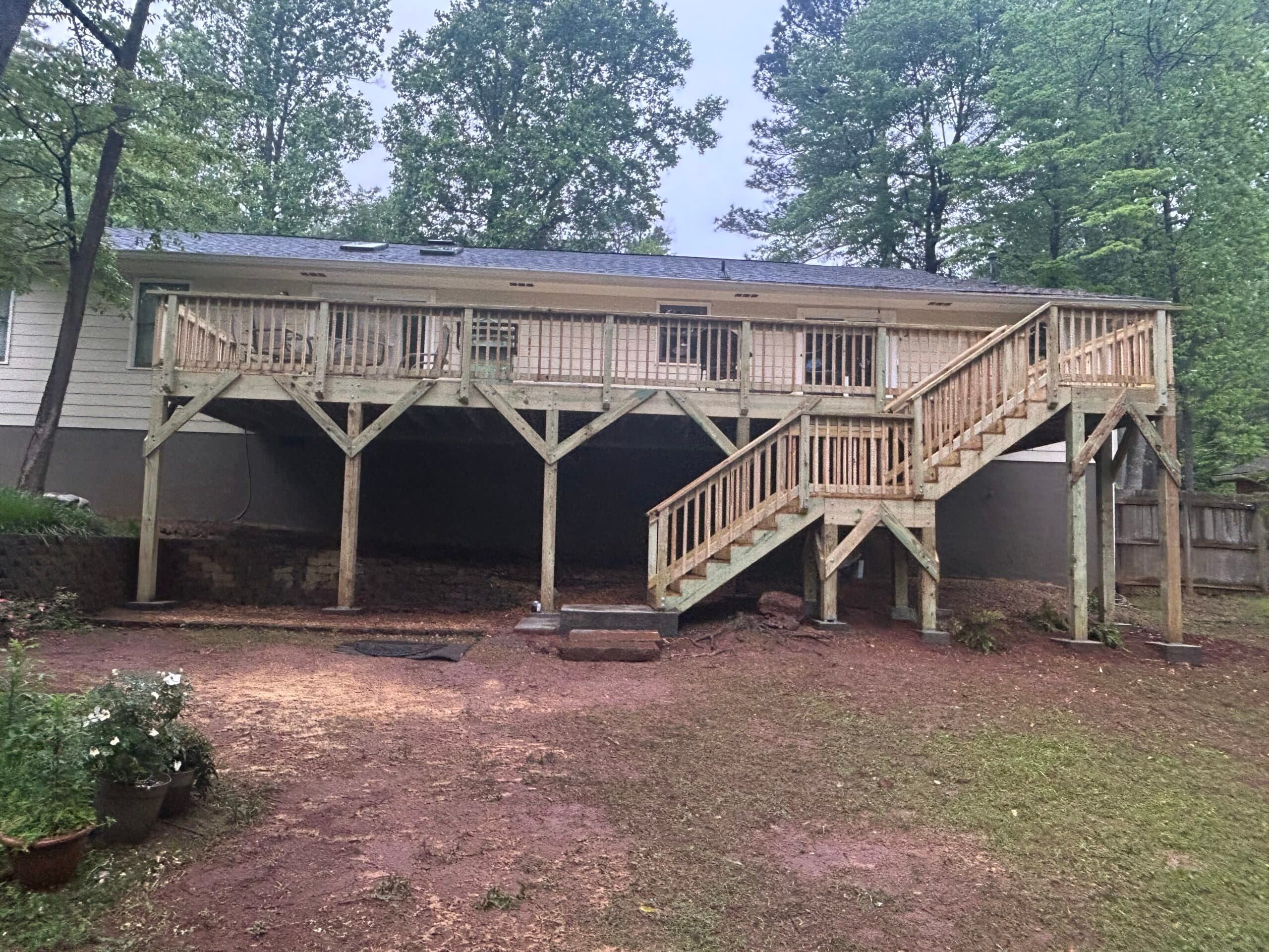 39x12 back deck and 16x6 front porch - Image 4