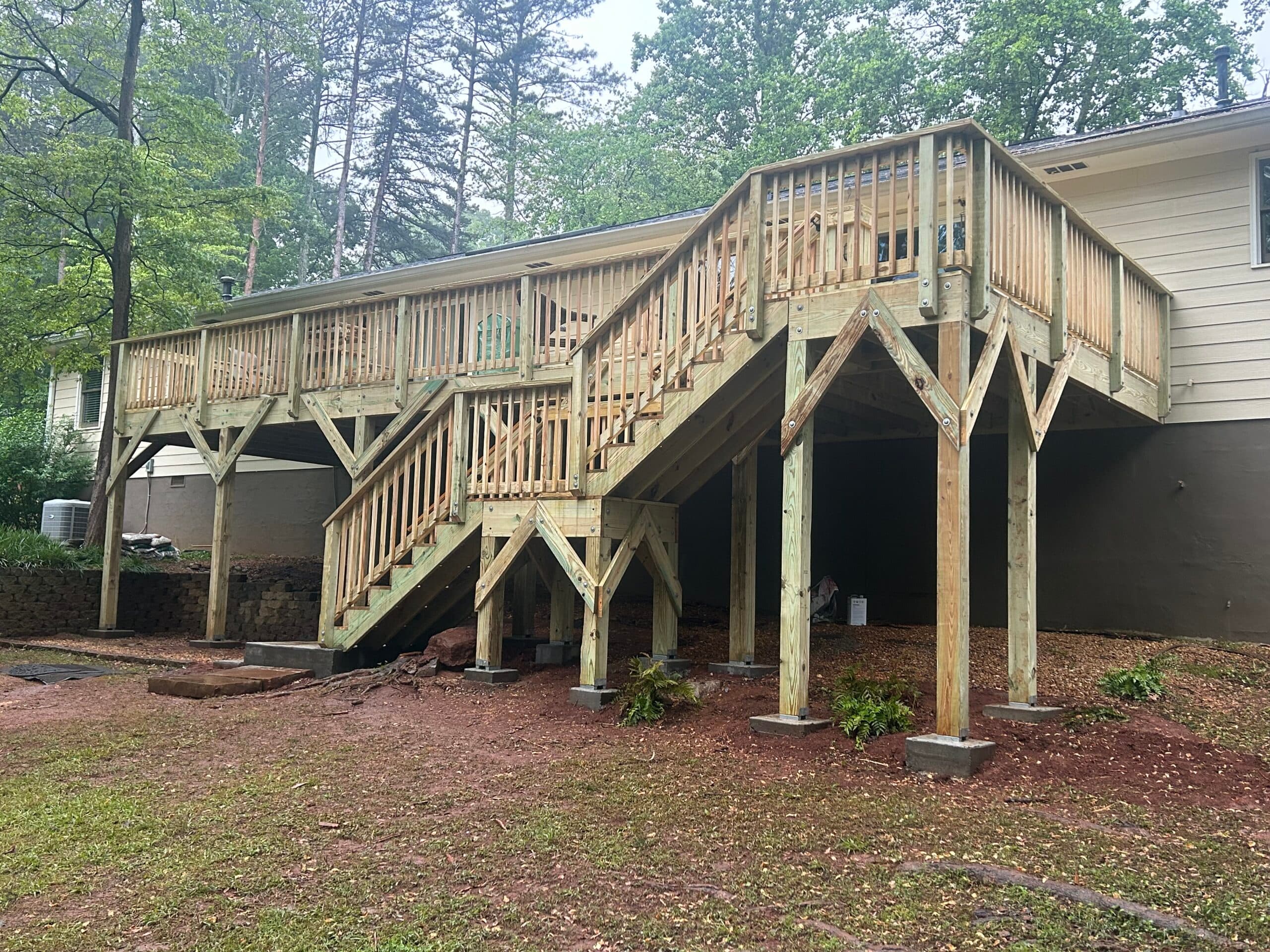 39x12 back deck and 16x6 front porch - Image 5
