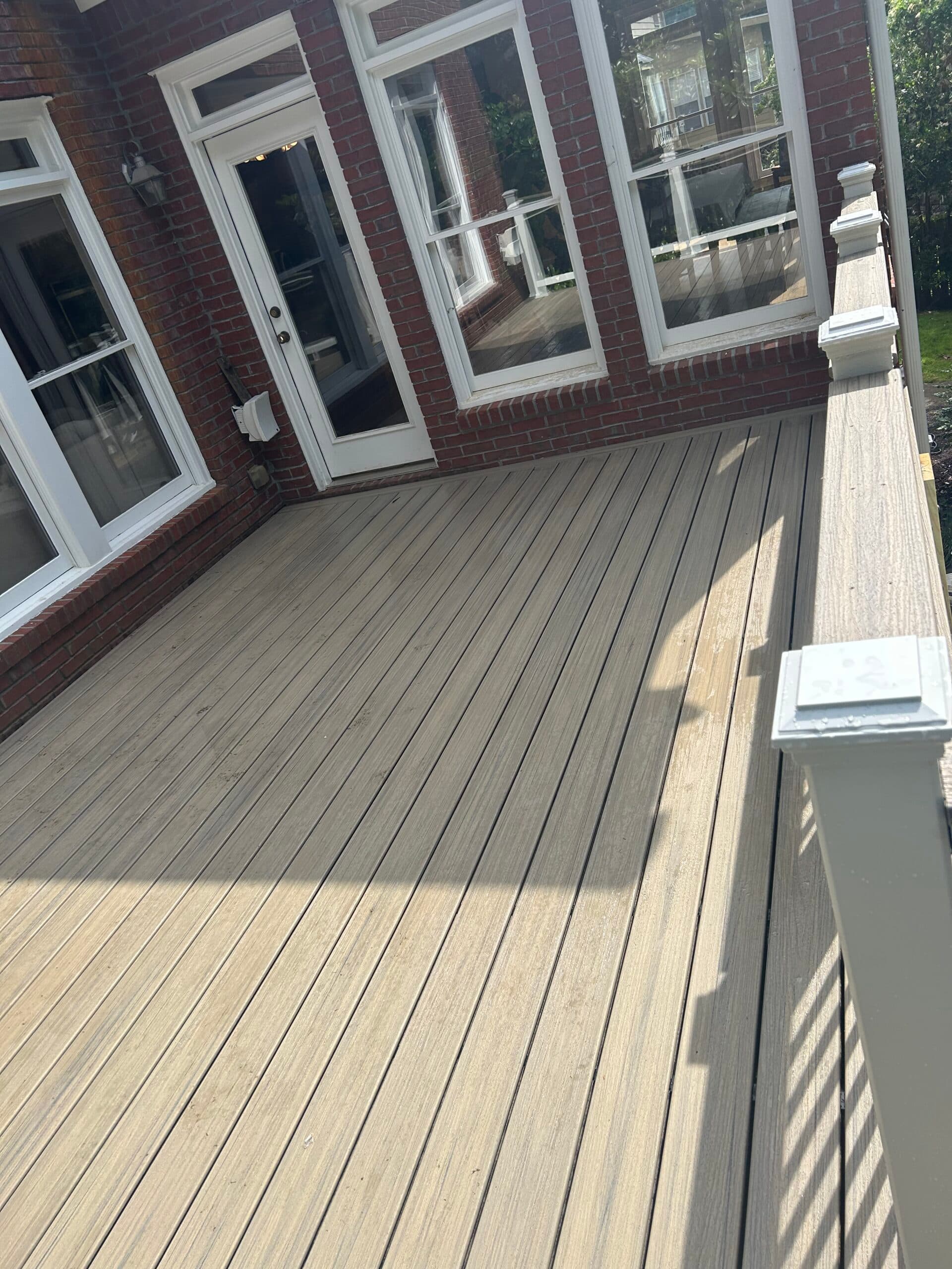 18x12 trex deck and trex rails - Image 10