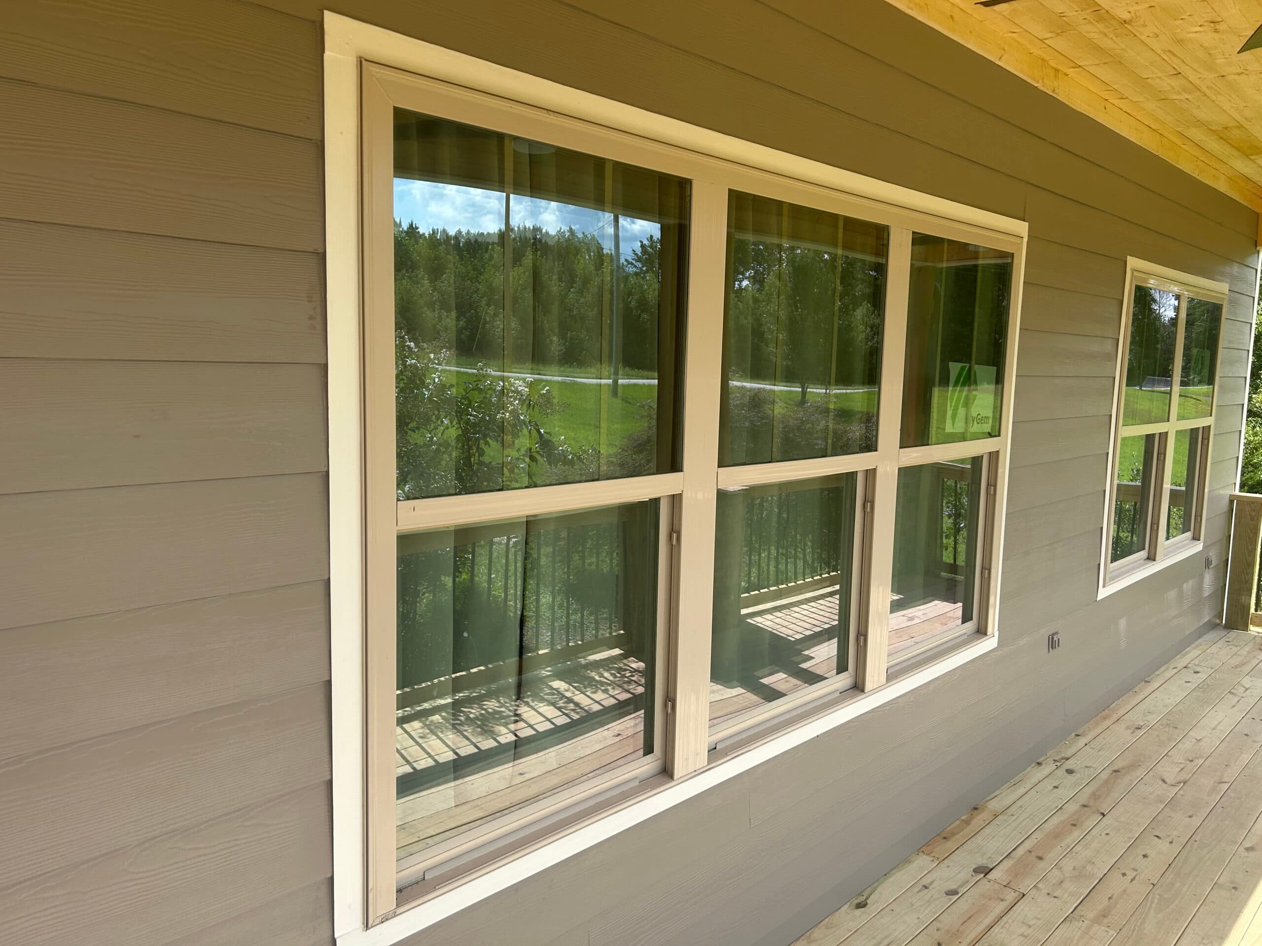 Front porch - Image 8