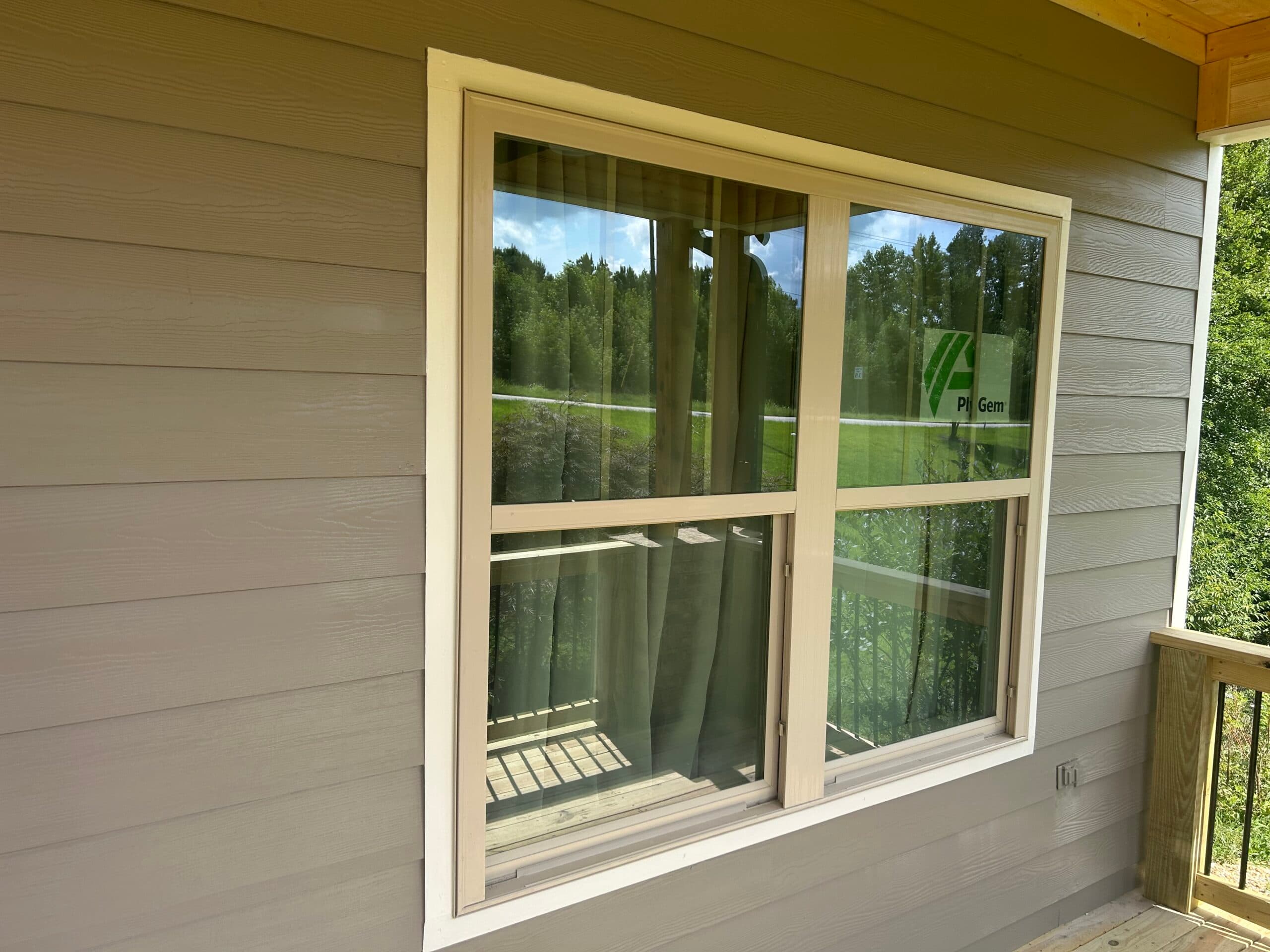 Front porch - Image 9