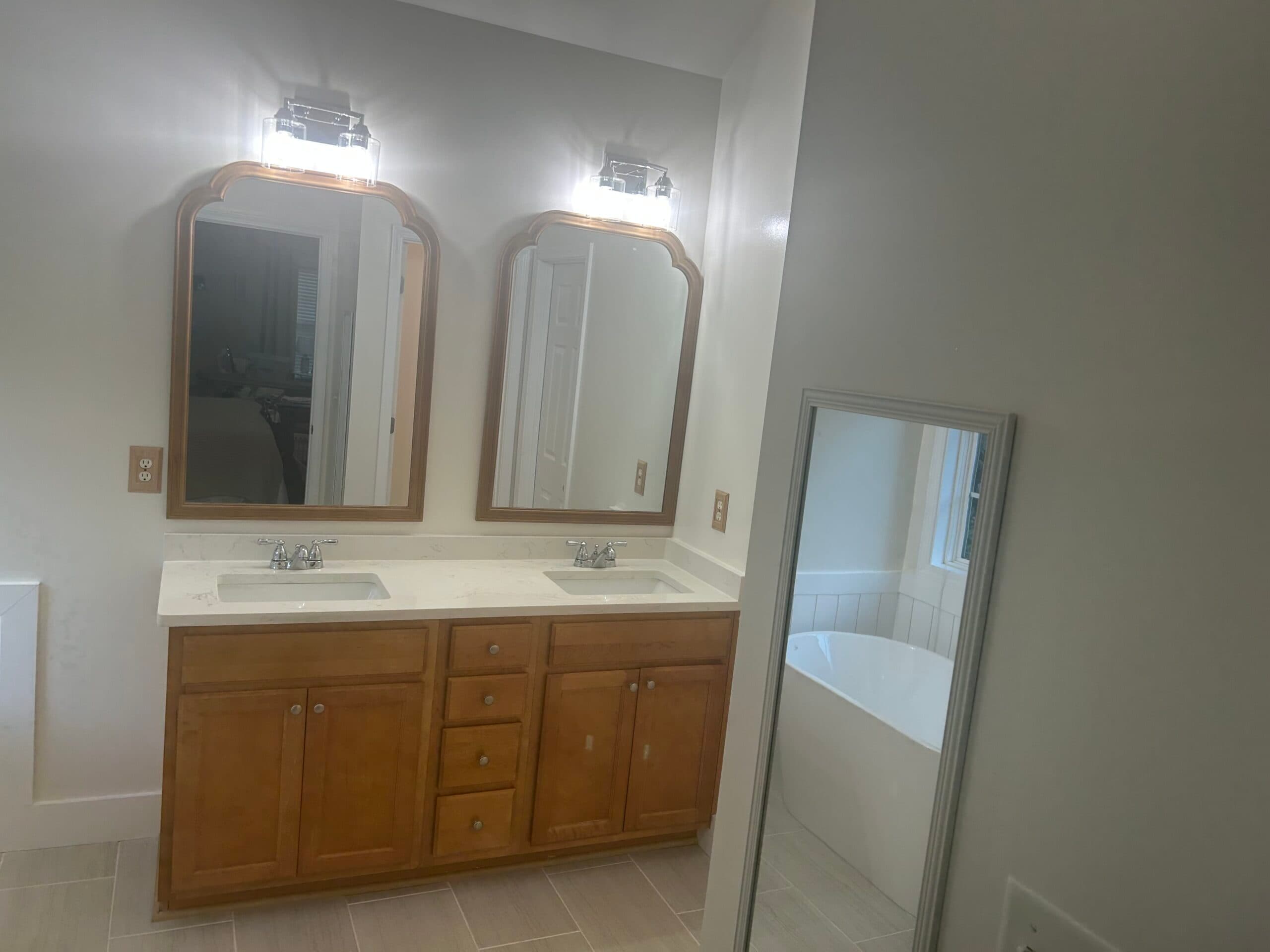 Bathroom remodel - Image 7